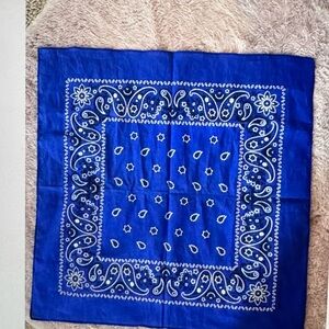 Vibrant Blue Bandanna with Paisley Patterns